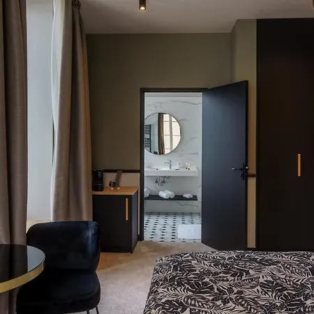 De La Panzió Lion-sur-Mer