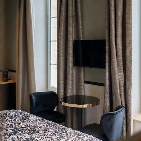 De La Льон-сюр-Мер