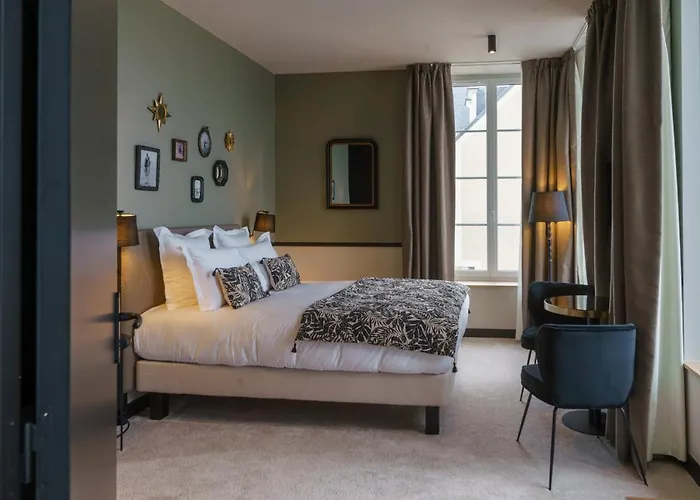 De La ליון-סור-מר