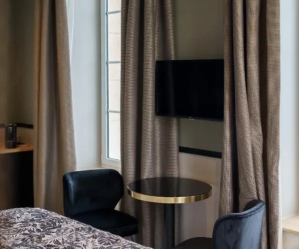 De La ליון-סור-מר